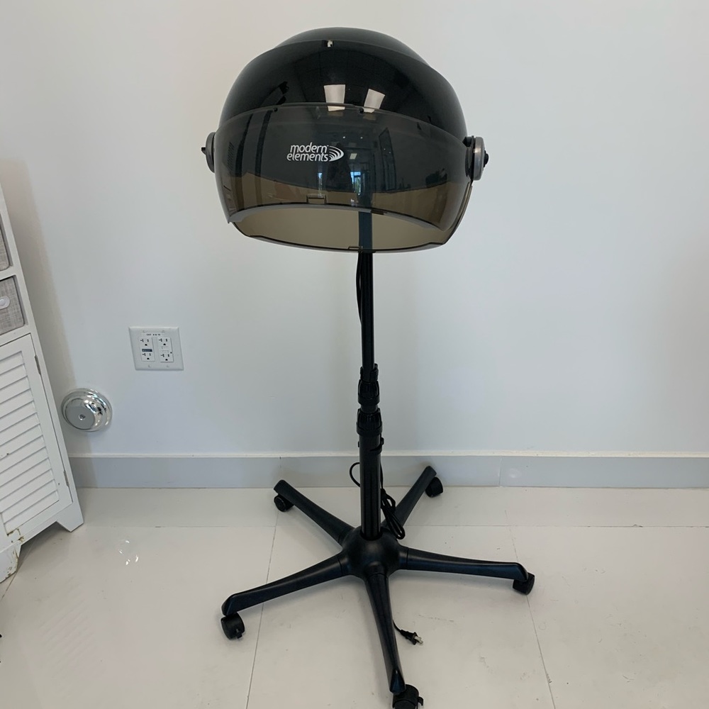 Stand up hair dryer brand new. Never used